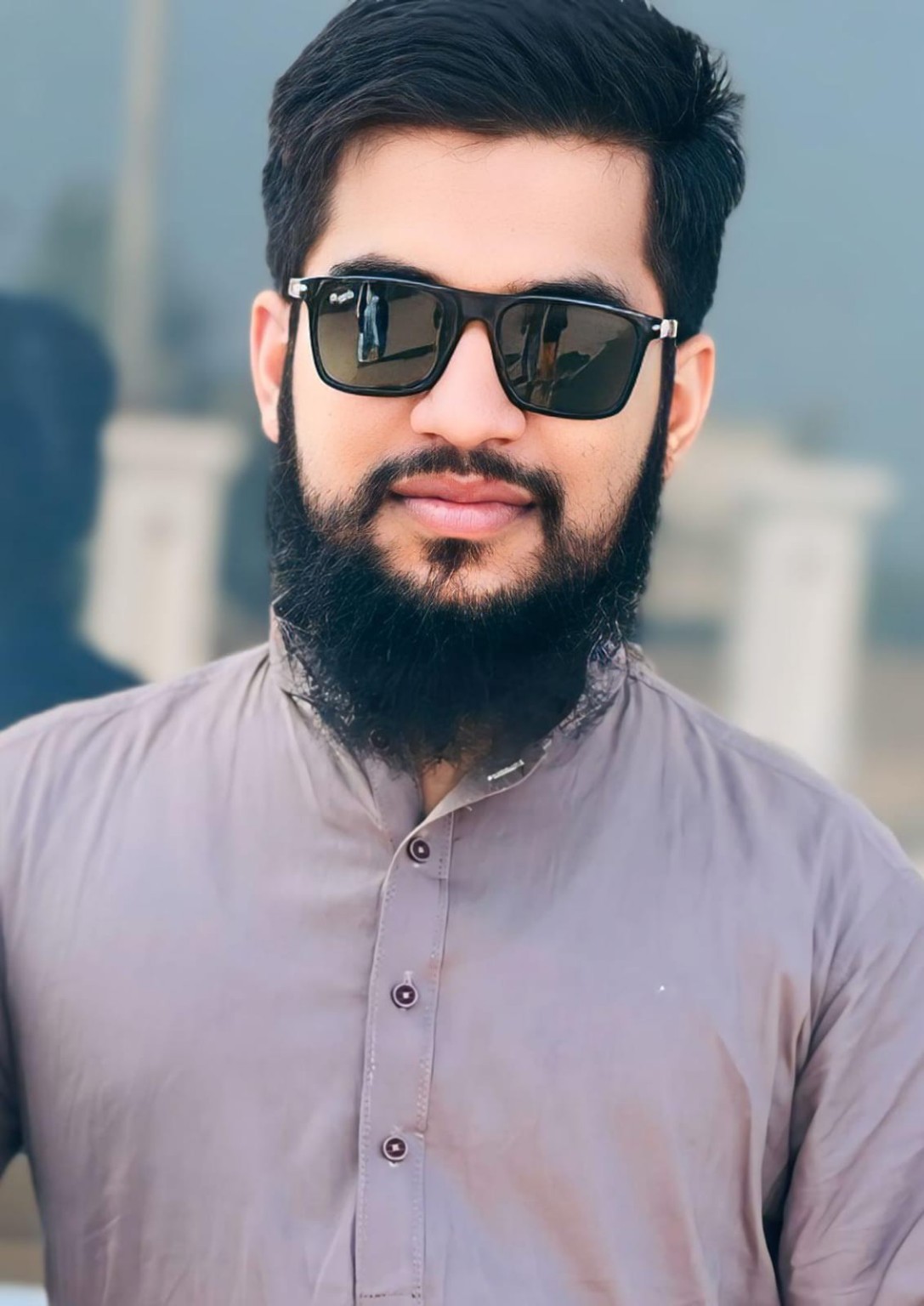 Hafiz Qamar Ullah Asad - Professional Graphics Designer